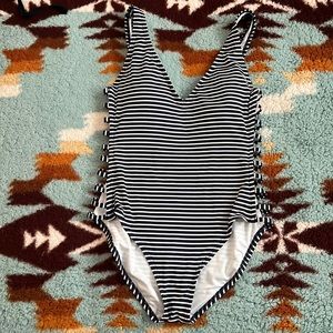 Cute Open back One Piece Swimsuit